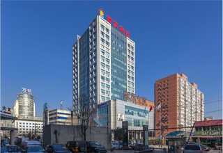 可克达拉推雪板